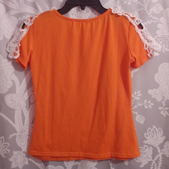 Size S Orange T-Shirt Blouse Lace Shoulder Detail - Picture 2 of 4